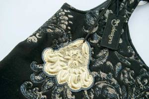 Black-&-Gold-tote-bag-detail